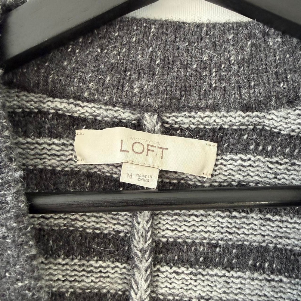 Loft Poncho Cardigan Wrap Black Grey Womens M Boho Cozy Chic - Picture 3 of 7